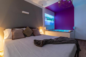4 Star Suite SPA - Self Check-In Bologna